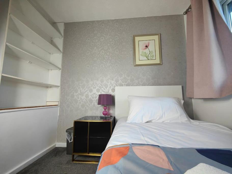 Tyburn Home, Birmingham With Free Parking Bagian luar foto